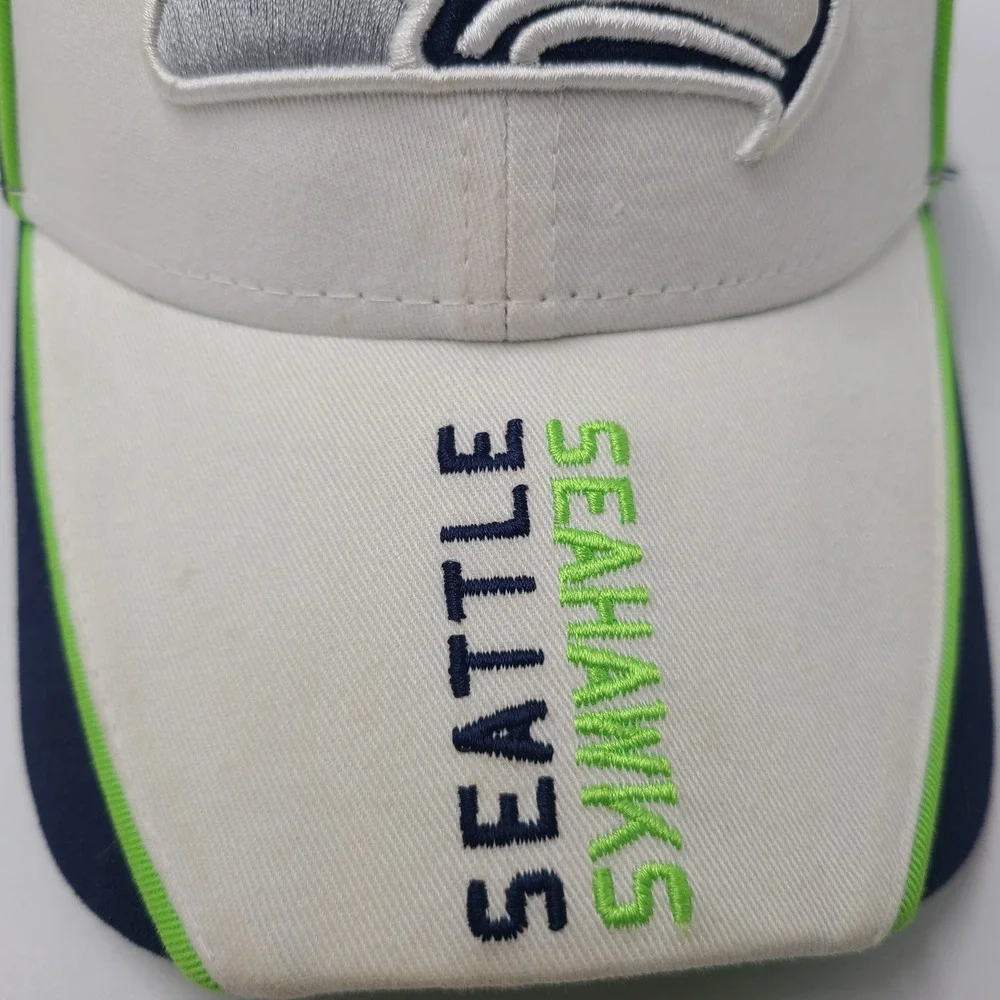 Seattle Seahawks Hat Adjustable New Era 9Forty White Blue Green NFL Football Men